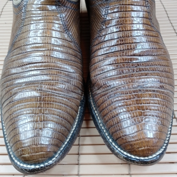 Nocona men's sz 8.5D brown iguana lizard boots Overall good condition. Some hee - Picture 7 of 9